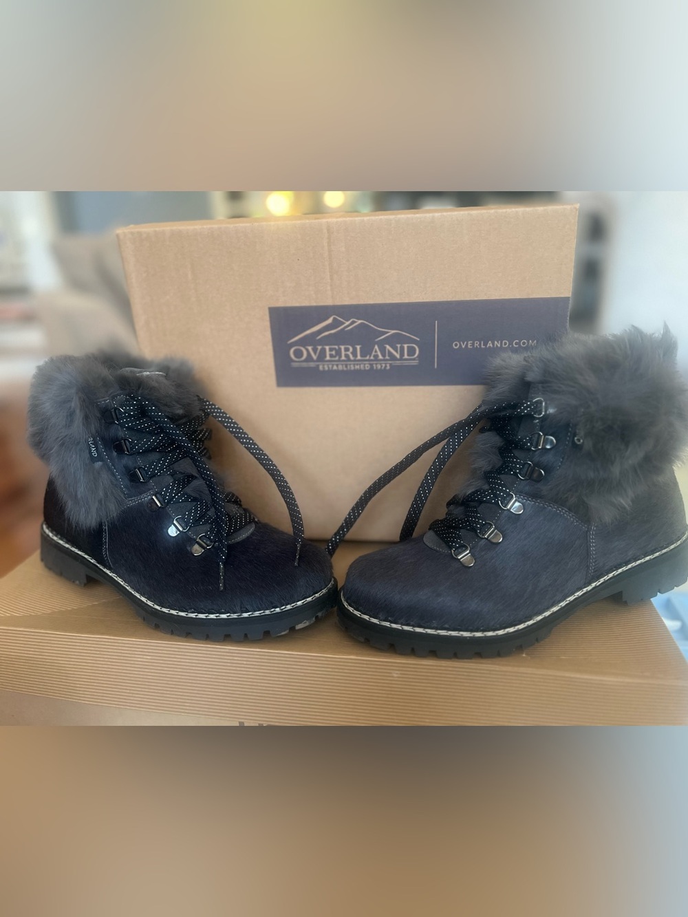 Overland Women's Black Fur-Trim Lace Up Boots